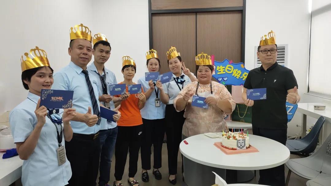 金秋九月，感恩有你，攜手同行丨圣洛威為8、9月生日員工舉辦生日會