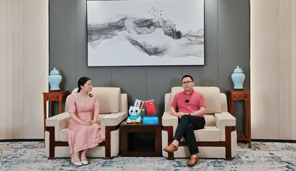 行業(yè)聚焦丨董事長劉勇受邀媒體訪談,分享圣洛威熱水衛(wèi)浴聚力創(chuàng)新,逆勢突圍之路